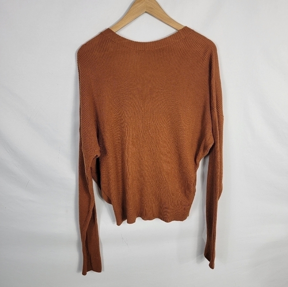 Women's NWT Splendid sweater - Picture 2 of 6